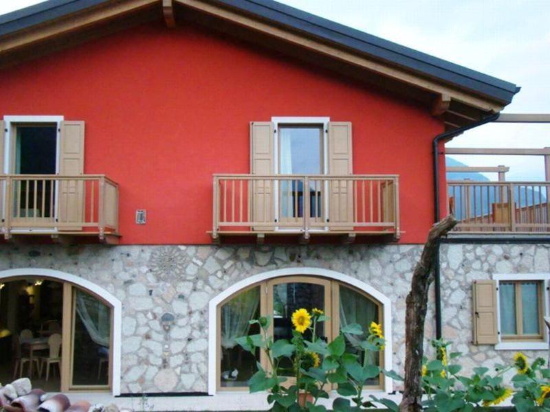 הוילה Villa Lagarina Agritur Maso Spezial מראה חיצוני תמונה